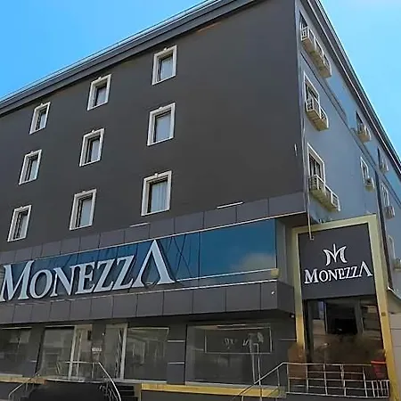 Monezza Avcilar 3*